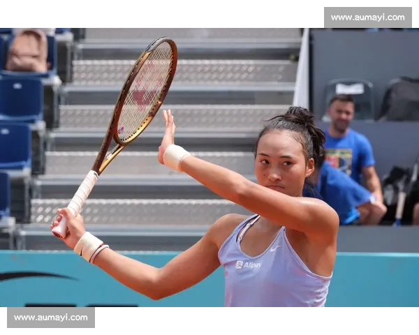 郑钦文勇夺网球桂冠展现中国新生代运动员的无限力量与激情